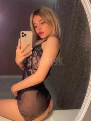 Алиса Горячая Блондинка фото 2